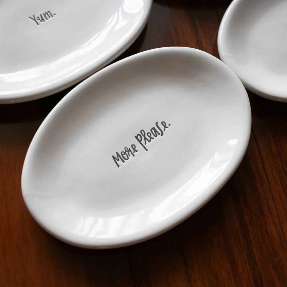 4x Rae Dunn Collection Snack Plates - Picture 4 of 4